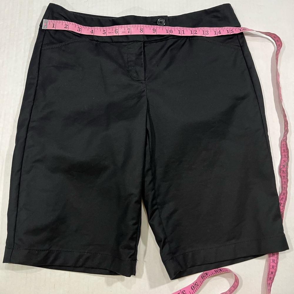 ANN TAYLOR SIGNATURE BLACK SHORTS - Picture 4 of 12